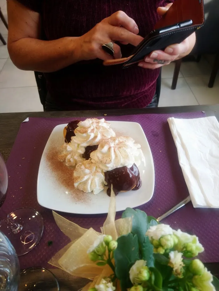 Profiteroles
